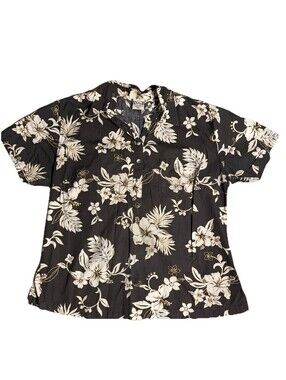 Go Barefoot Trader Joe’s Hawaiian Button Shirt. Excellent. Women’s Size XXL